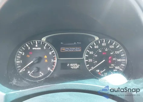 2015 Nissan Altima 2.5 S z USA, uszkodzony, nr VIN 1N4AL3AP7FC581552